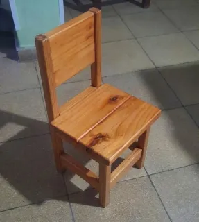 Silla Infantil de Niño - Mod 1 — 52 × 28 × 23 cm