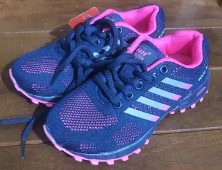 Zapatillas de Niña Deportiva - Suela con Tracción Modelos descontinuados