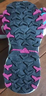 Zapatillas de Niña Deportiva - Suela con Tracción Modelos descontinuados