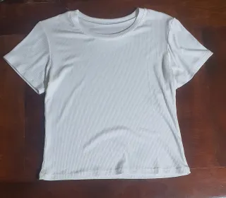 Remera Morley Manga Corta – Calce Perfecto en 5 Colores