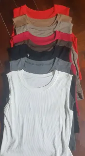 Musculosa Morley Corta (Varios Colores) – Calce Moderno