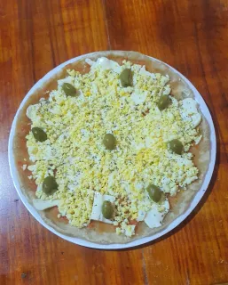 Estrellada (Lista para hornear) — 1 Pizza